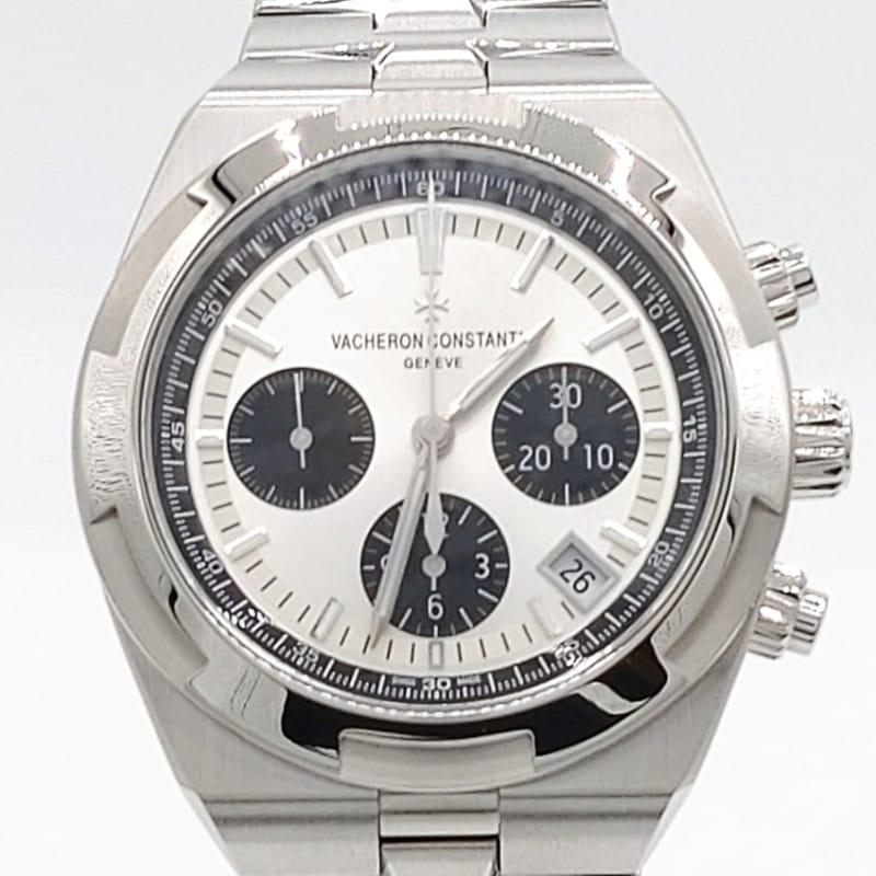 ヴァシュロンコンスタンタン オーヴァーシーズ 5500V/110A-B686 シルバー 42.5mm