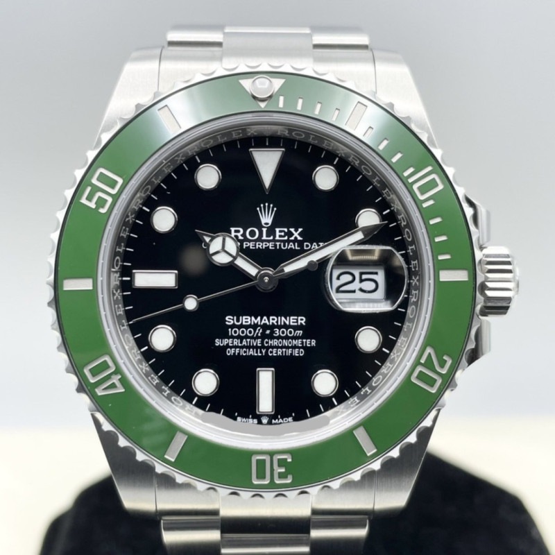 ロレックス サブマリーナ デイト 126610LV オイスターブレスレット ブラック グリーン 41mm