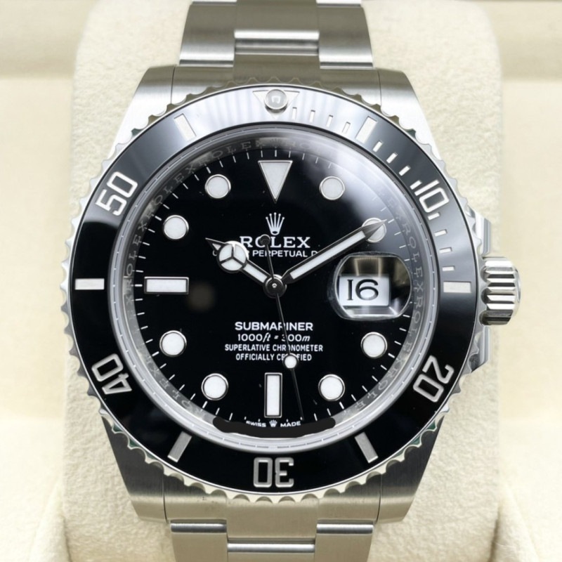 ロレックス サブマリーナ デイト 126610LN ブラック 41mm