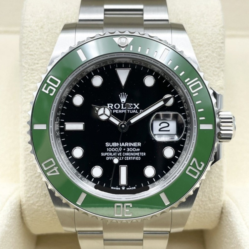 ロレックス サブマリーナ デイト 126610LV オイスターブレスレット ブラック グリーン 41mm