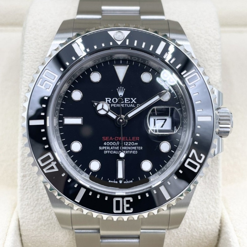 ロレックス シードゥエラー 126600 オイスターブレスレット ブラック 43mm