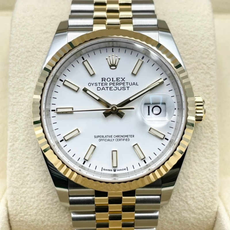 ロレックス デイトジャスト 126233 ホワイト ジュビリーブレス 36mm
