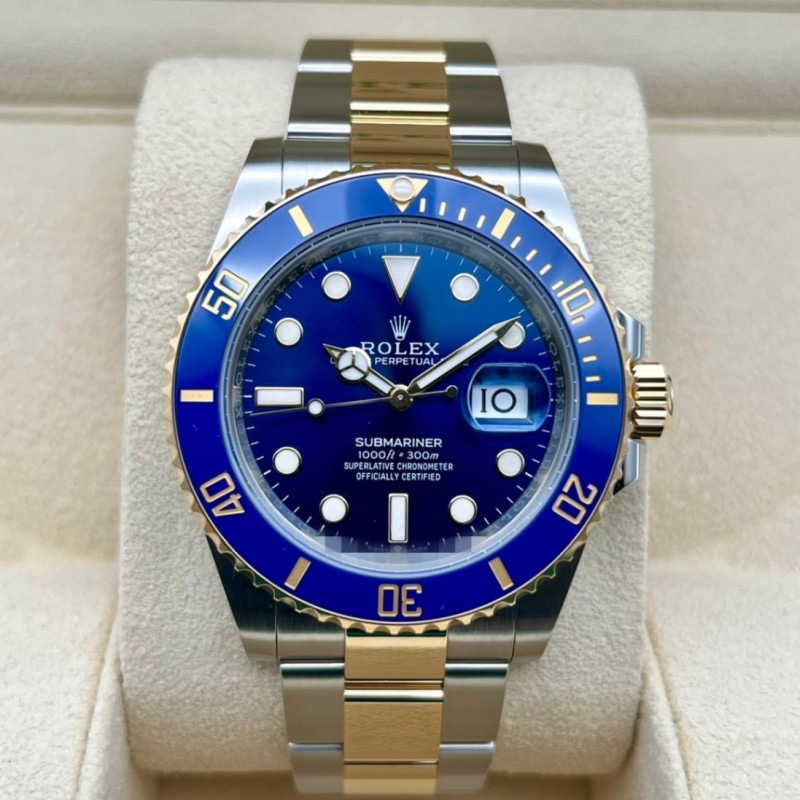 【2024年5月ギャラ！】ロレックス サブマリーナ デイト 126613LB オイスターブレスレット ロイヤルブルー 41mm