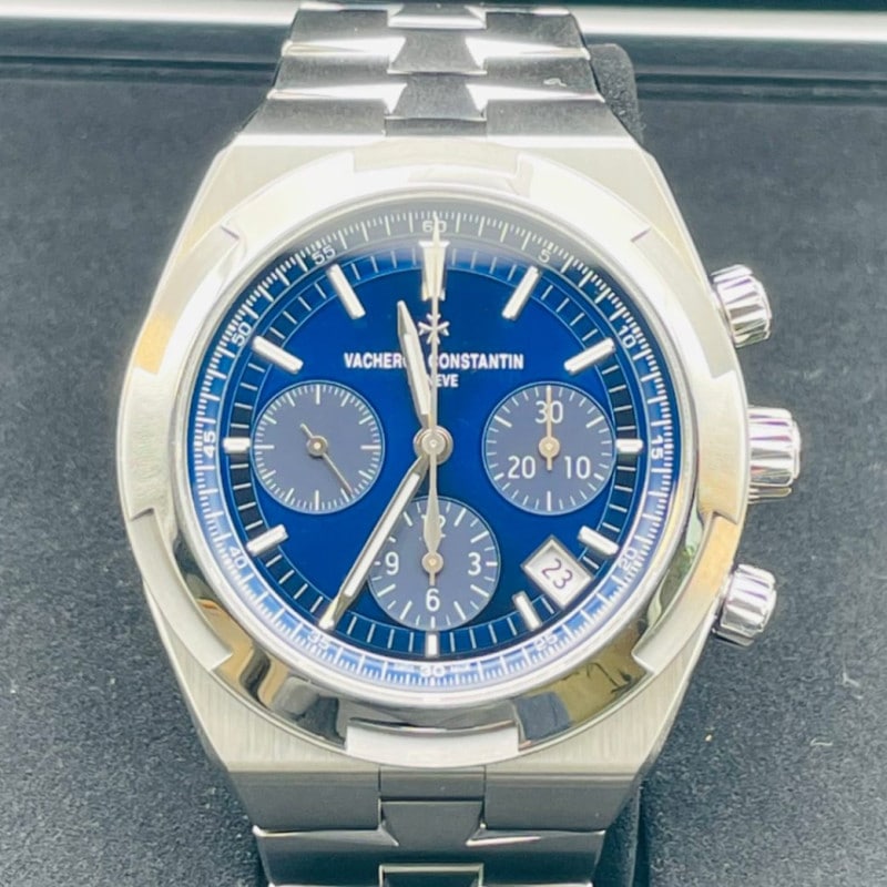 ヴァシュロンコンスタンタン オーヴァーシーズ・クロノグラフ 5520V/210A-B148 42.5mm