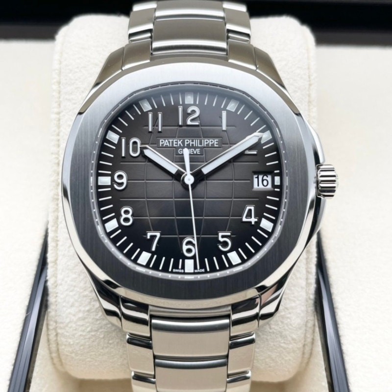 パテックフィリップ アクアノート 5167/1A-001 ブラック・エンボス 40mm