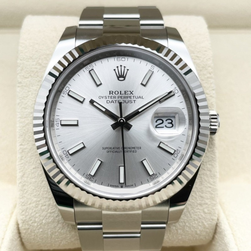 ロレックス デイトジャスト 126334 シルバー オイスターブレス 41mm