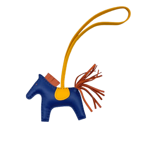 エルメス ロデオ バッグチャーム PM ブルーマルト/ジョーヌドール/カーネリアン アニョーミロ