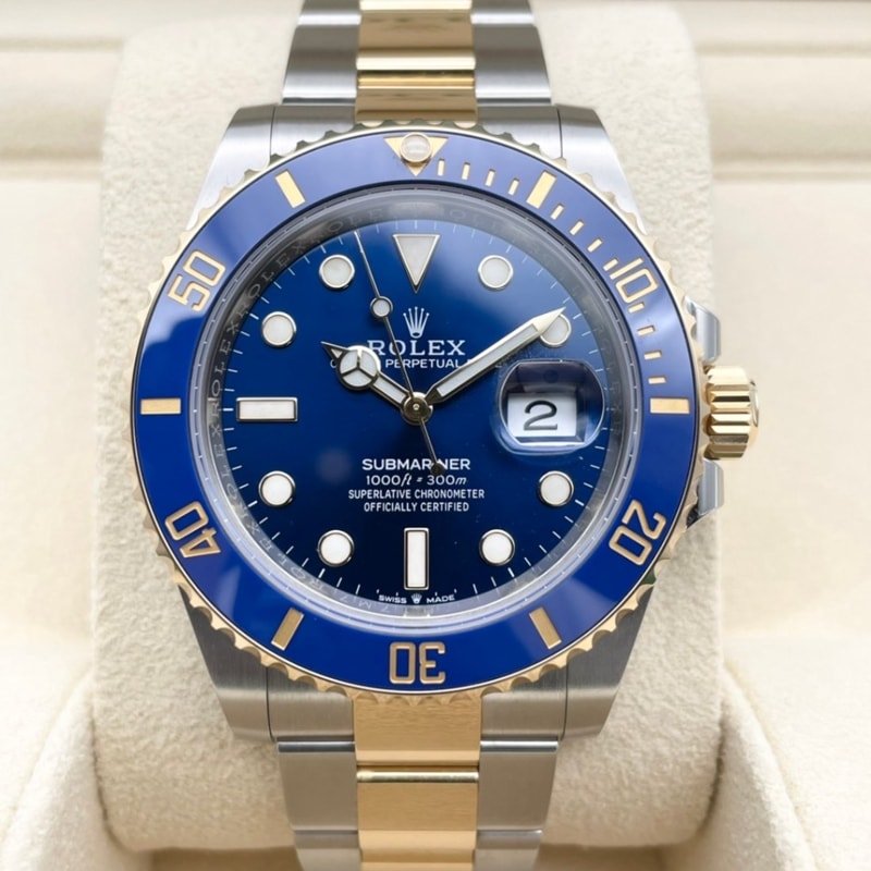 ロレックス サブマリーナ デイト 126613LB オイスターブレスレット ロイヤルブルー 41mm