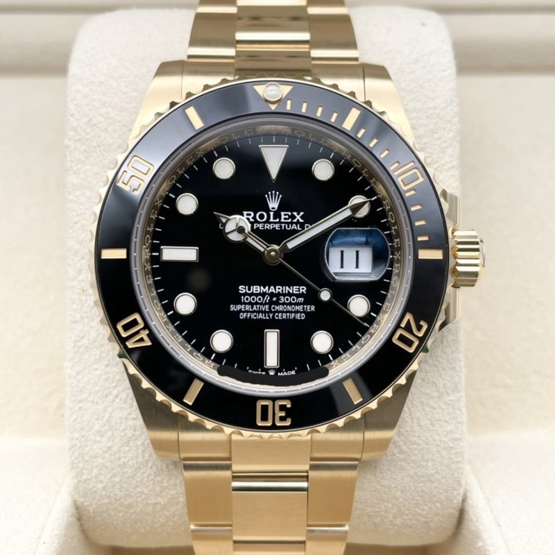 ロレックス サブマリーナデイト 126618LN ブラック 41mm