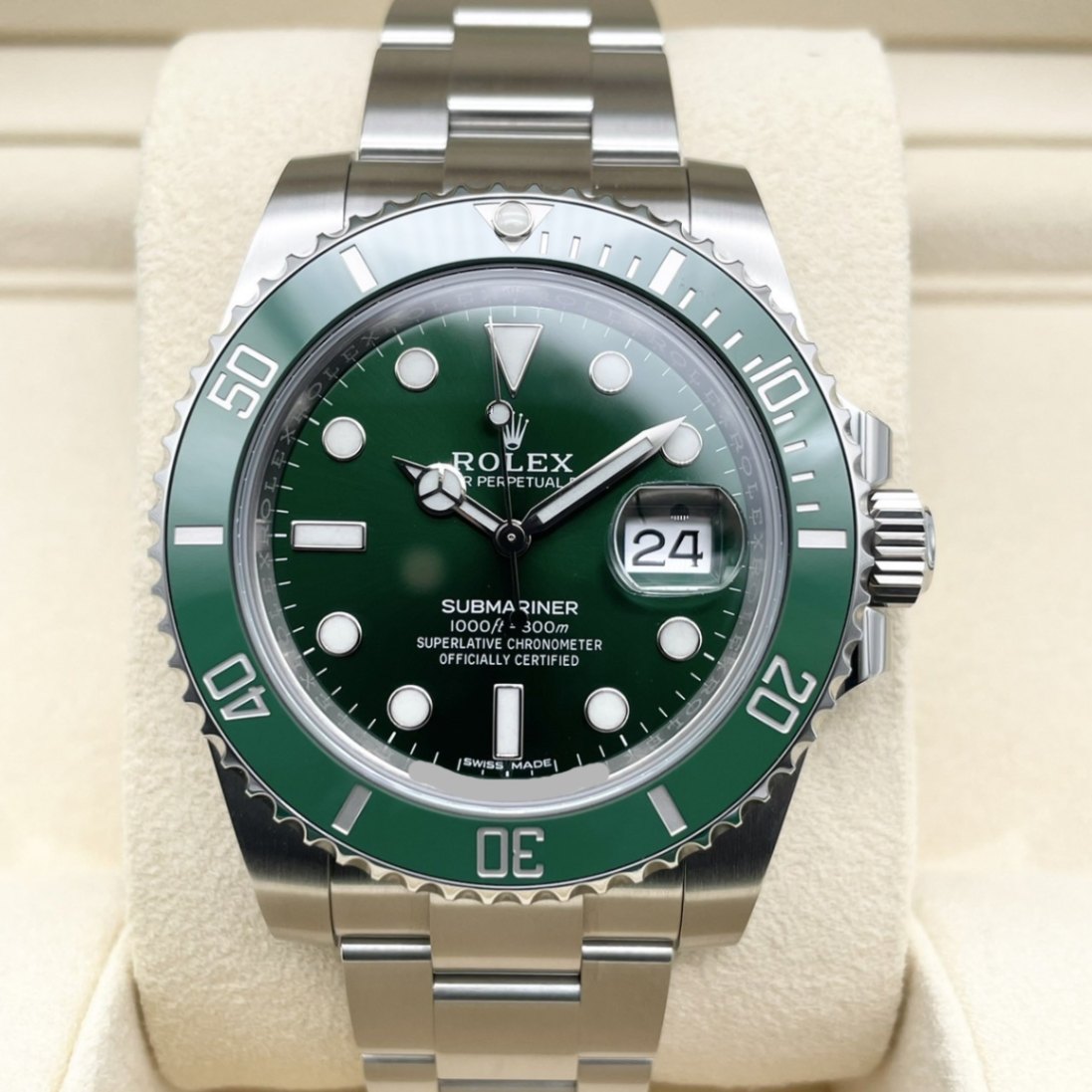 ロレックス サブマリーナ デイト 116610LV オイスターブレス 40mm - ブランド品専門店LUXARIA【東京銀座】