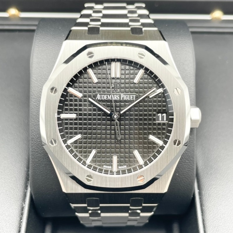 オーデマピゲ ロイヤルオーク 15500ST.OO.1220ST.03 ブラック 41mm