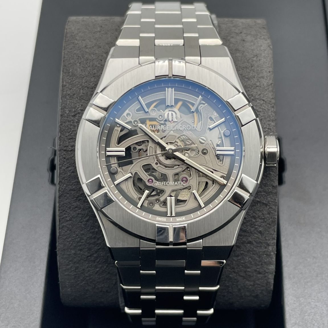 モーリスラクロア 新品未使用AI6007-SS002-030-1 スケルトン AIKON AUTOMATIC SKELETON - AIKON collection - E. Asia | Maurice