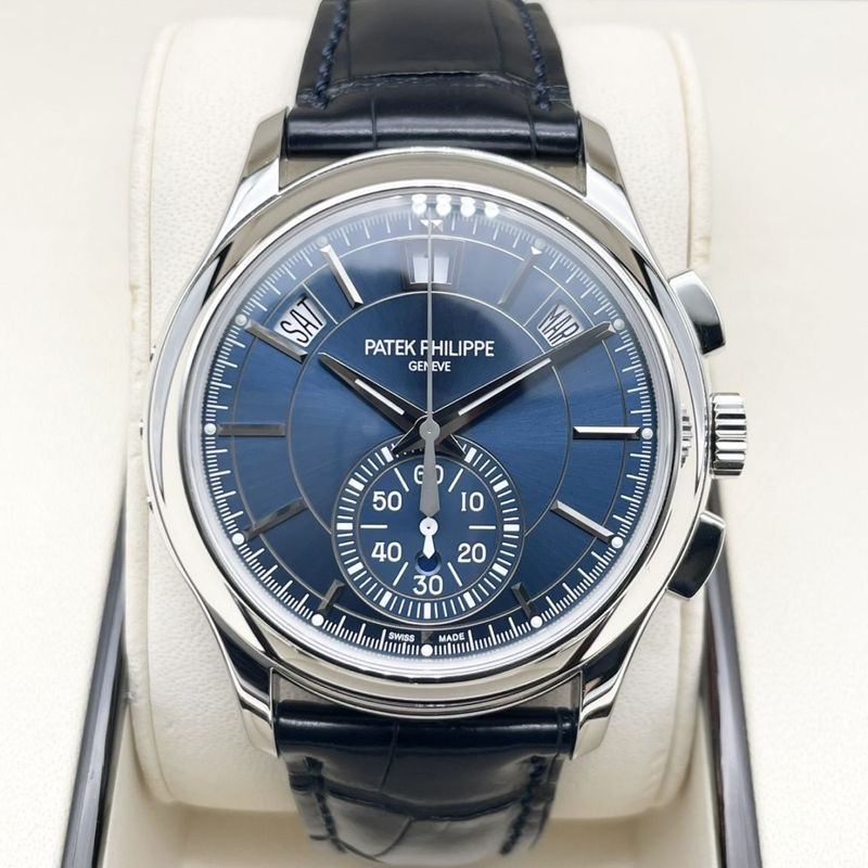 PATEK PHILIPPE パテックフィリップ　新品　ノベルティ　折り畳み傘 PATEK PHILIPPE パテックフィリップ 新品 ノベルティ 折り畳み傘