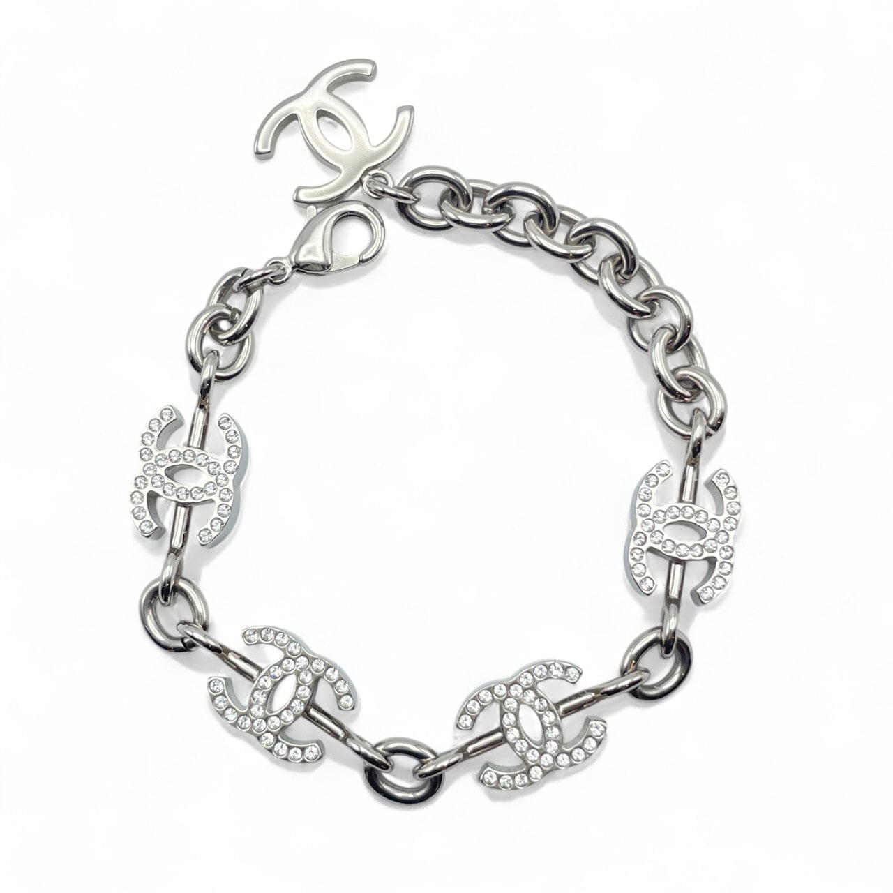 CHANEL シャネル レザーシルバー ブレスレット CHANEL ブレスレット シャネル シルバー ロゴ プレート メタル