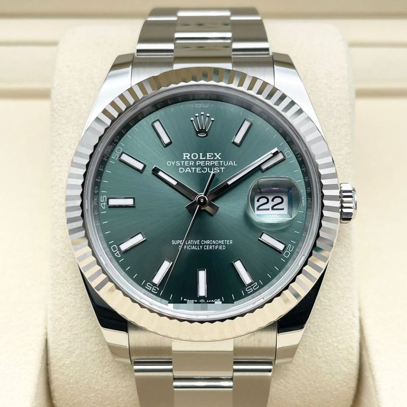 ロレックス デイトジャスト 126334 ミントグリーン オイスターブレス 41mm