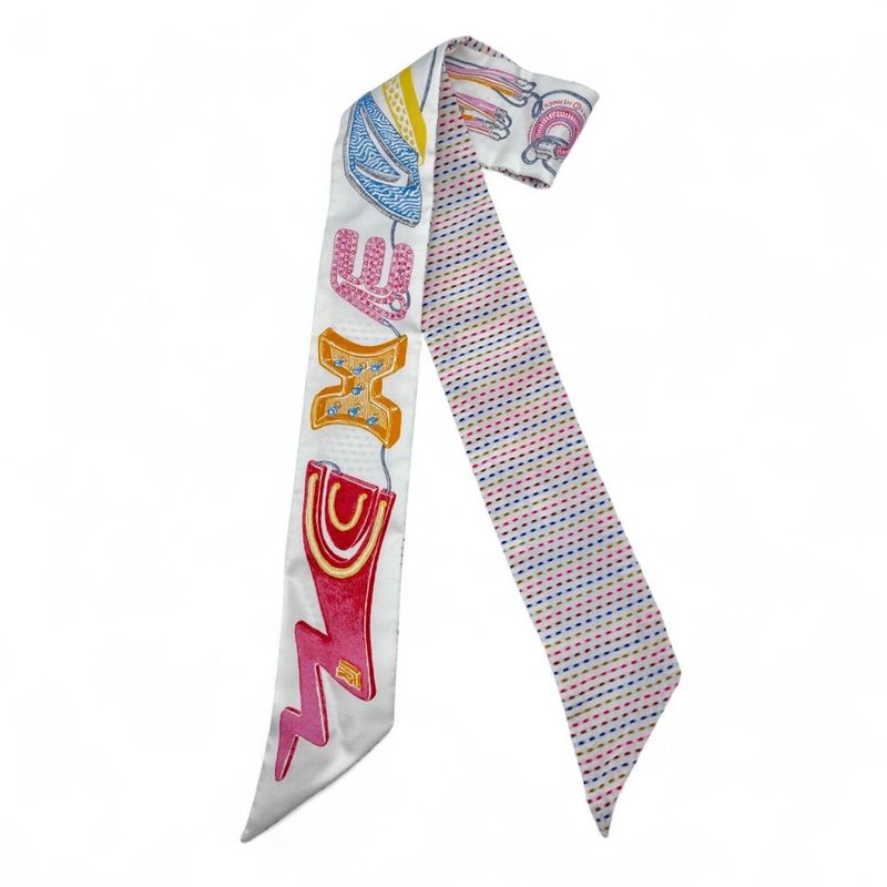 エルメス⭐︎ツイリー エルメスツイリー ベルト柄 赤系 レディース スカーフ HERMES