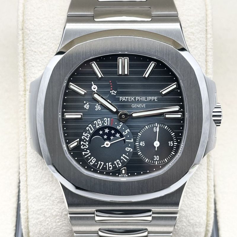 パテックフィリップ ノーチラス 5712/1A-001 ブルー 40mm