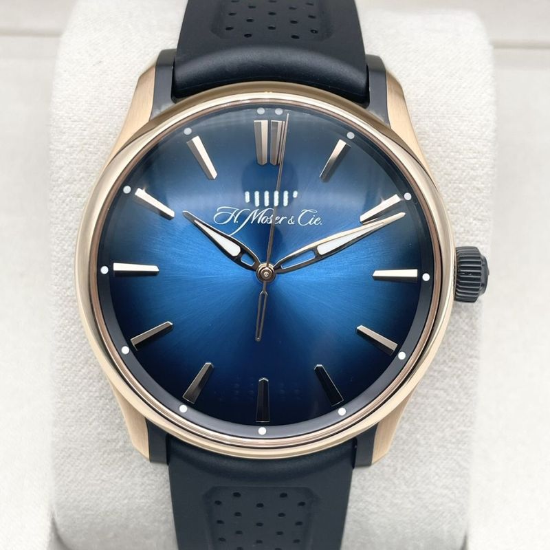 【定価3,564,000円！】Hモーザー パイオニア・センターセコンド 3200-0903 ミッドナイトブルー  レッドゴールド×DLCチタン 42.8㎜
