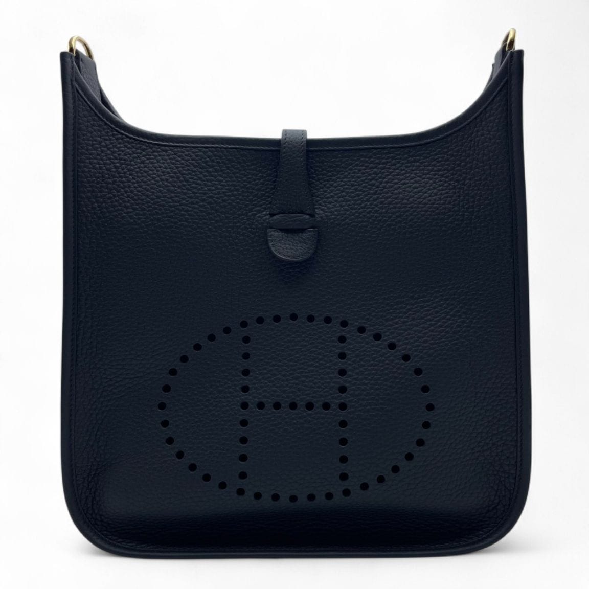 ✨新品展示品✨HERMES エヴリン I PM❤️トリヨン 大人気ダークグレー✨ エルメス エヴリン PM ノワール トリヨンクレマンス ゴールド金具 K