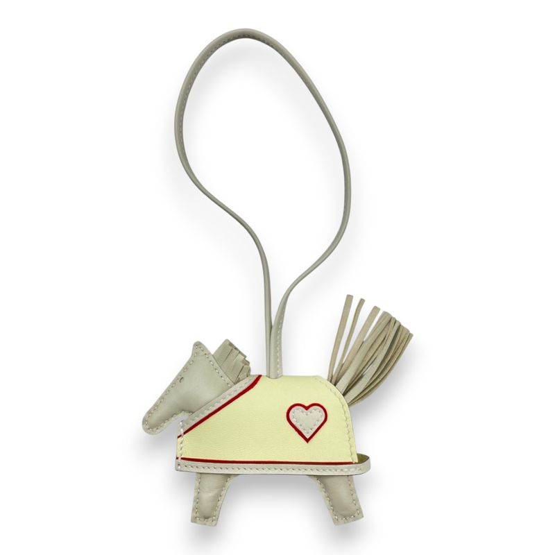 エルメス ロデオチャーム PM セサミ/クレ/マラカイト U刻印 - ブランド