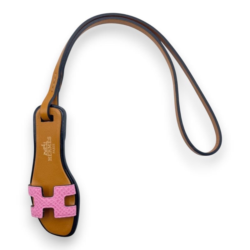 エルメス オラン ナノ チャーム ノワール/ナチュラルサブレ エプソン