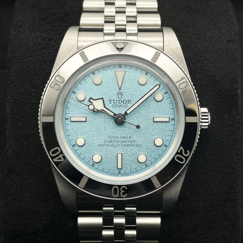 チューダー ブラックベイ 54 M79000-0001 ラグーンブルー 37mm