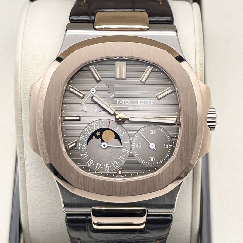 パテックフィリップ ノーチラス プチコンプリケーション 5712GR-001 グレー 43mm×38mm