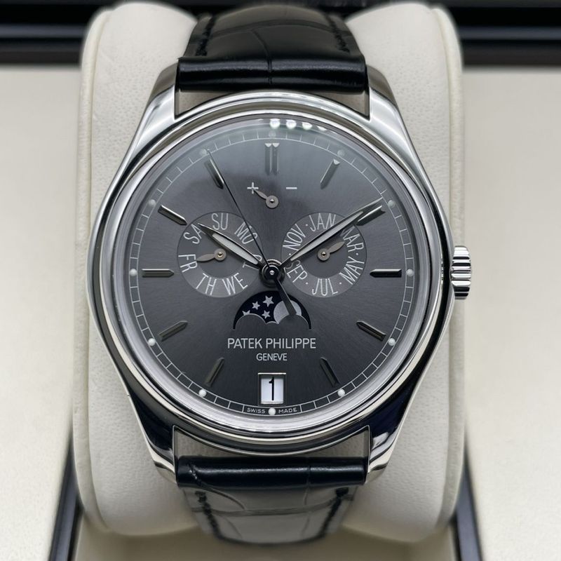 パテックフィリップ アニュアルカレンダー 5146P-001 プラチナ 39mm