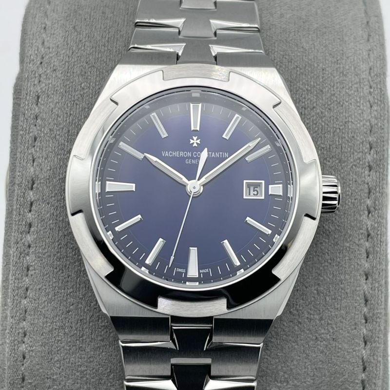 ヴァシュロンコンスタンタン オーヴァーシーズ 4600V/200A-B980 ブルー 34.5mm