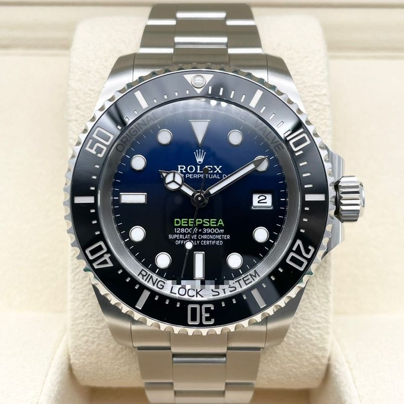 ロレックス 136660 Dブルー 44mm