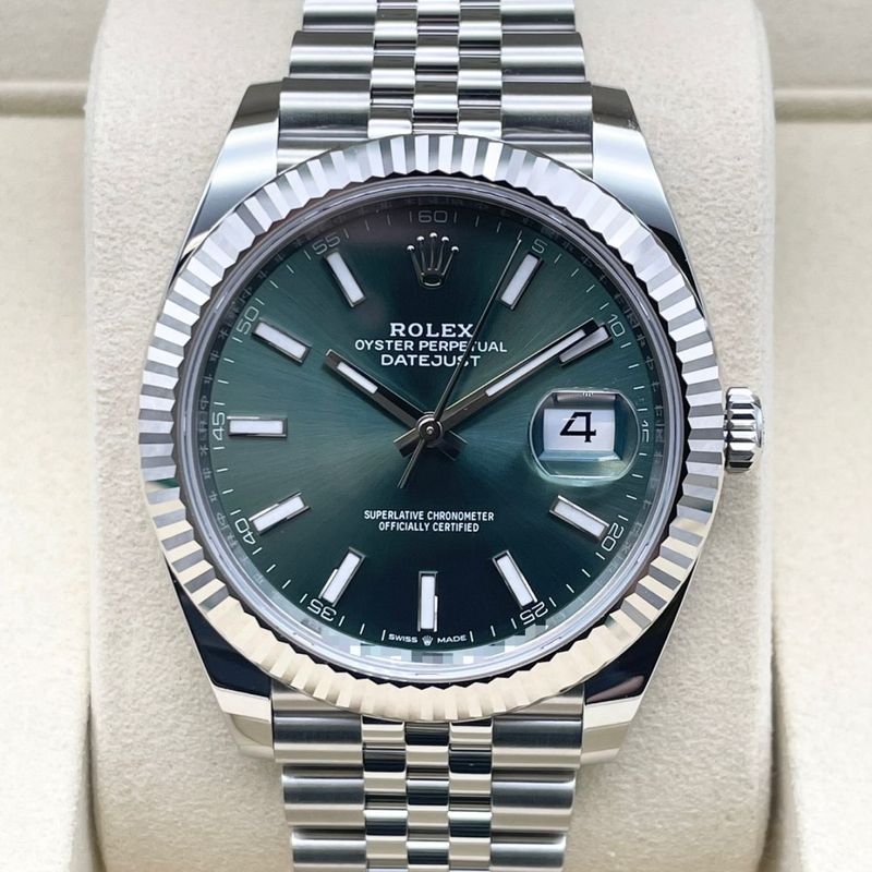 【保証書日付2026年2月！】 ロレックス デイトジャスト 126334 ミントグリーン ジュビリーブレス 41mm