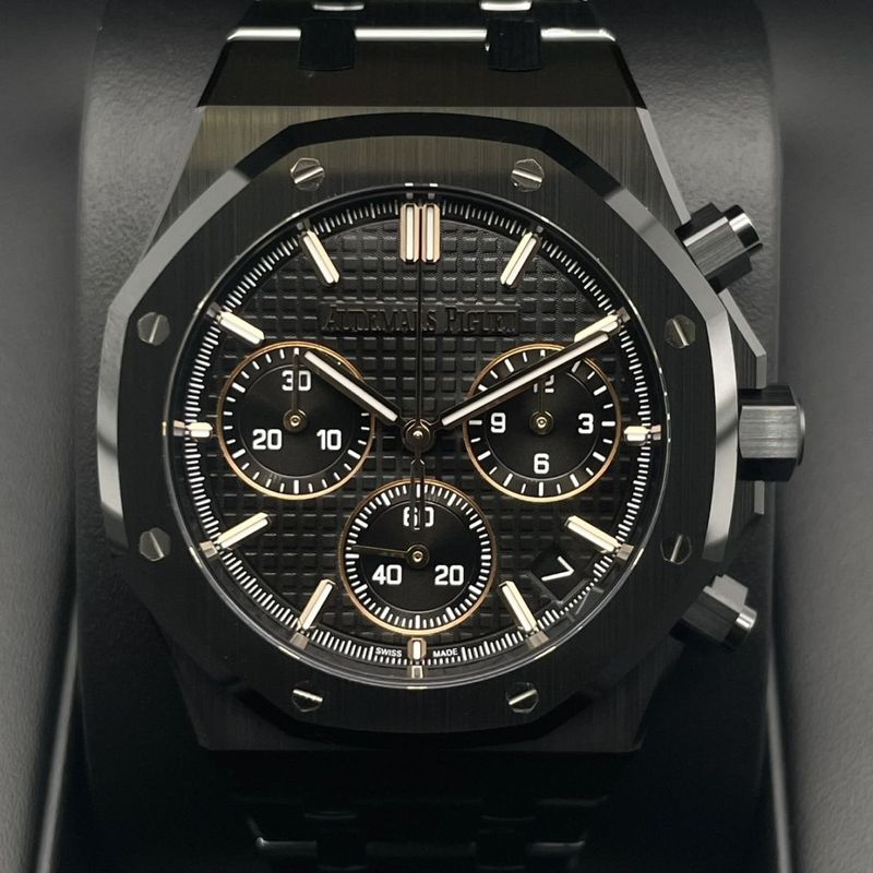 オーデマピゲ ロイヤルオーク 26240CE.OO.1225CE.02 ブラック ブラックセラミック 41mm