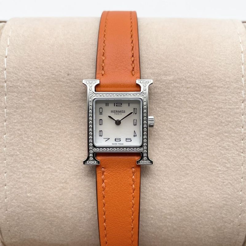 エルメス Hウォッチ HH1.131 ミニ ベゼルダイヤ ステンレス シェル 21mm