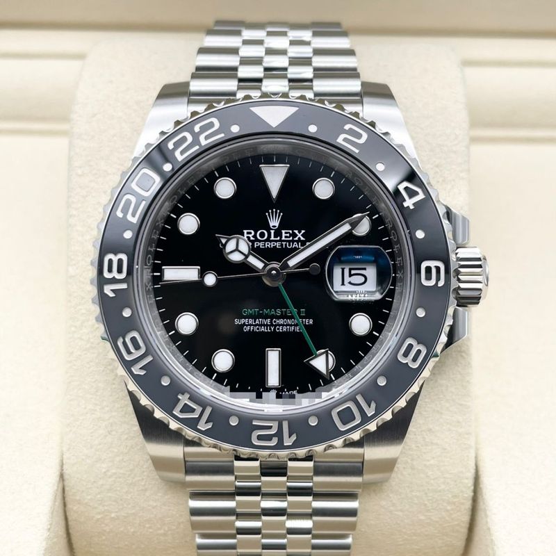 ロレックス GMTマスターII 126710GRNR ブラック ジュビリーブレス 40mm