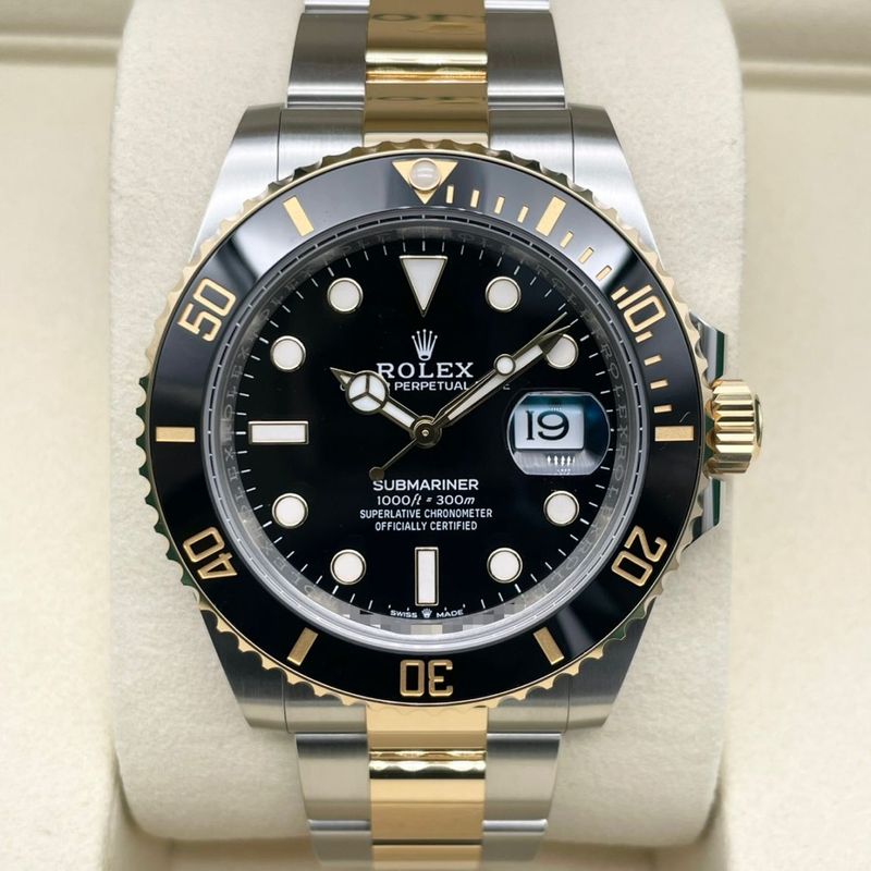 ロレックス サブマリーナーデイト 126613LN ブラック 41mm