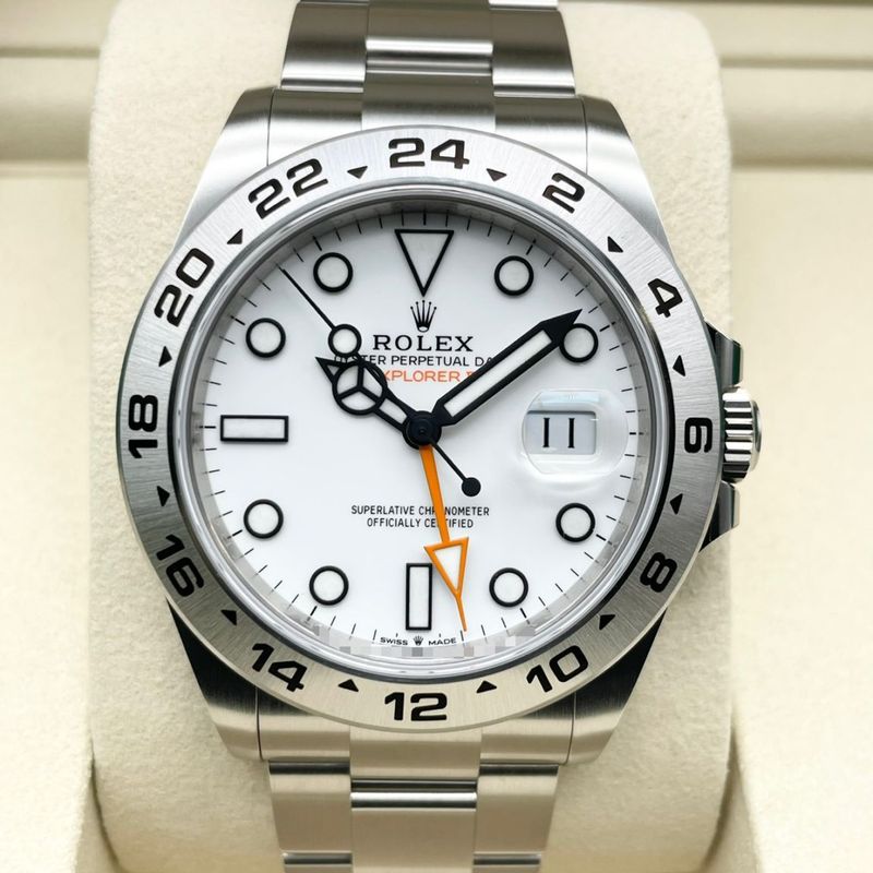 ロレックス エクスプローラーII 226570 ホワイト 42mm