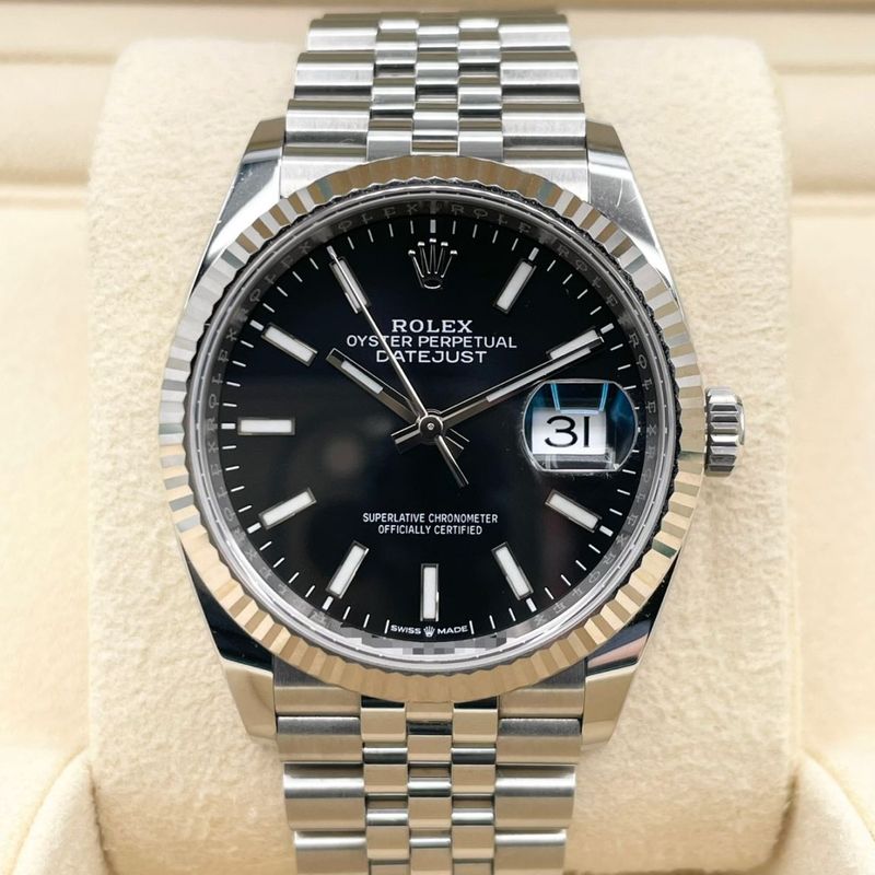 ロレックス デイトジャスト 126234 ブラック ジュビリーブレス 36mm