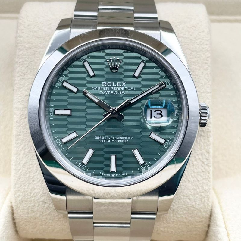 ロレックス デイトジャスト 126300 フルーテッドモチーフ ミントグリーン 41mm