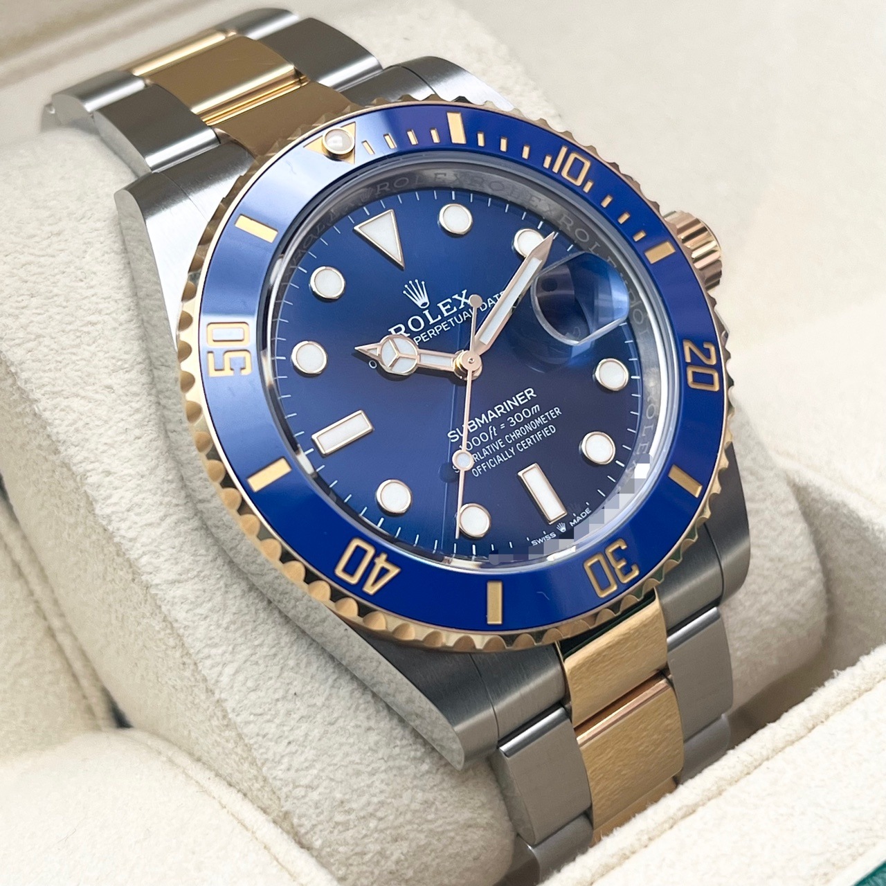 ロレックス サブマリーナーデイト 126613LB ロイヤルブルー 41mm