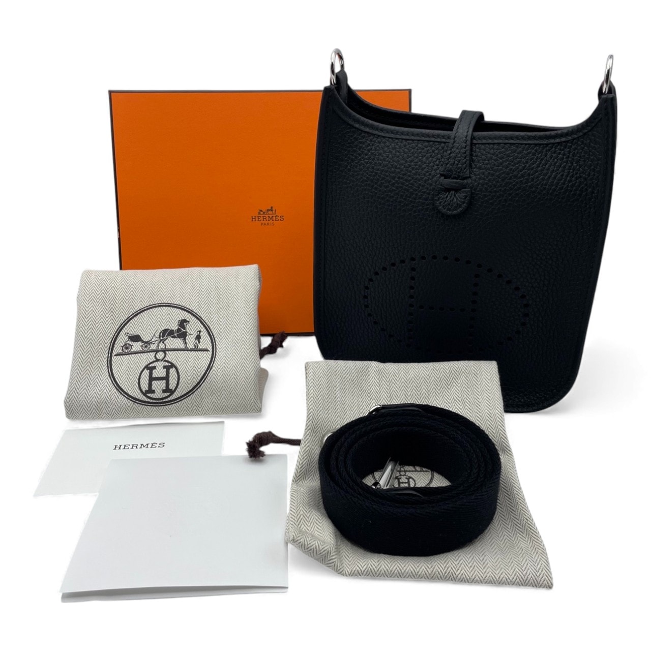 エルメス ミニエヴリン アマゾーヌ TPM ノワール トリヨンクレマンス