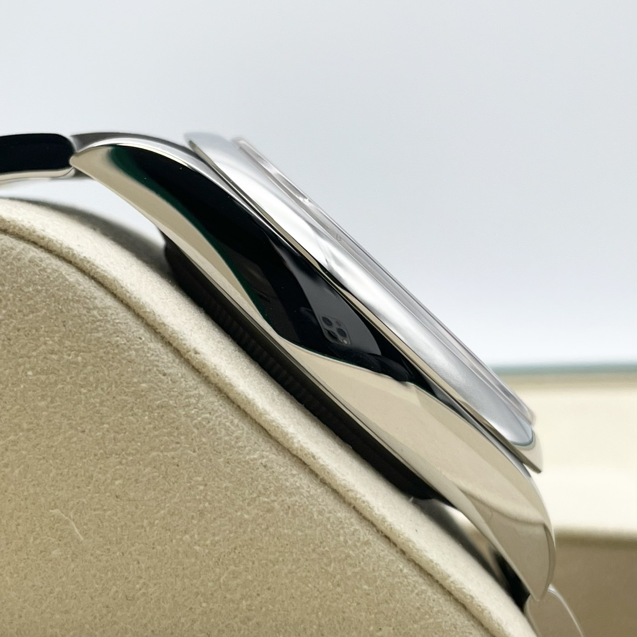 ロレックス オイスターパーペチュアル 134300 メッドブルー オイスターブレスレット 41mm