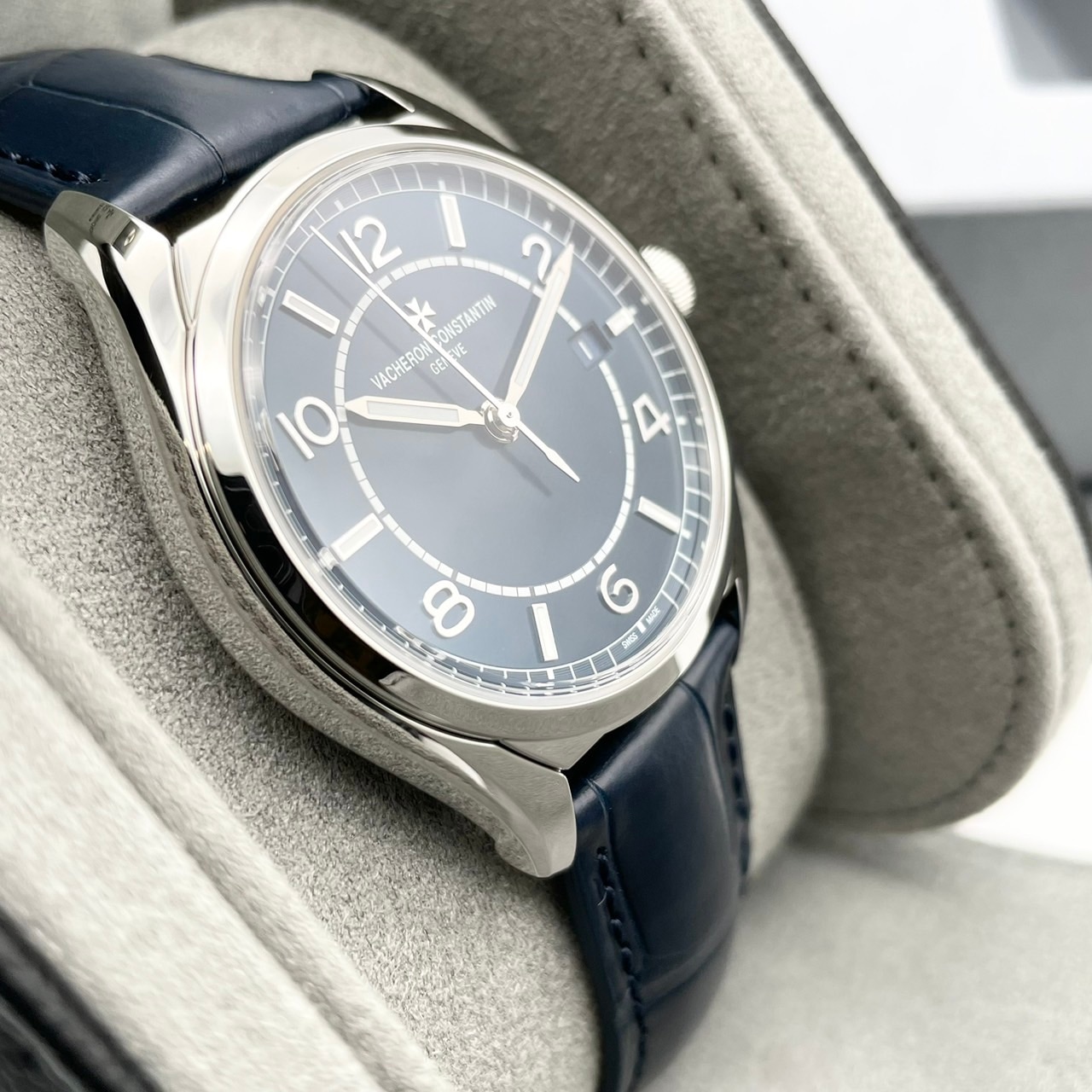 ヴァシュロンコンスタンタン フィフティーシックス 4600E/000A-B487