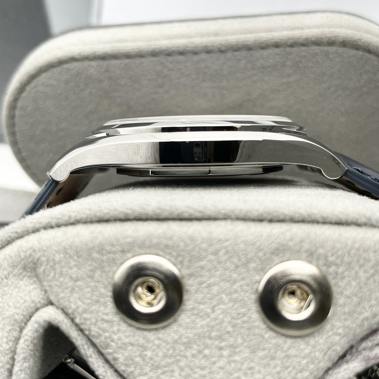 ヴァシュロンコンスタンタン フィフティーシックス 4600E/000A-B487