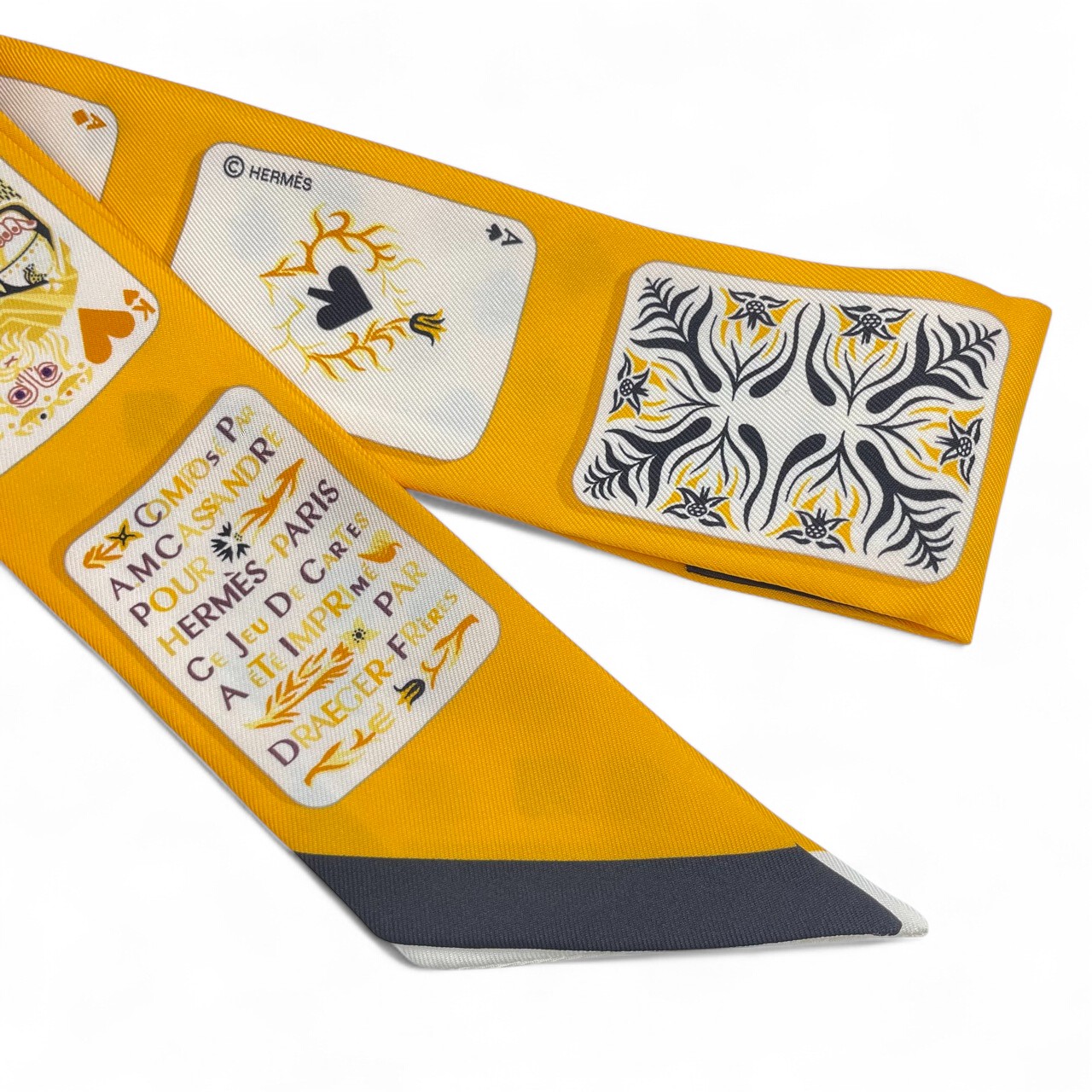 エルメス ツイリー ジュドーカルト エルメス ツイリー ジュドーカルト Jeu de Cartes シルク100
