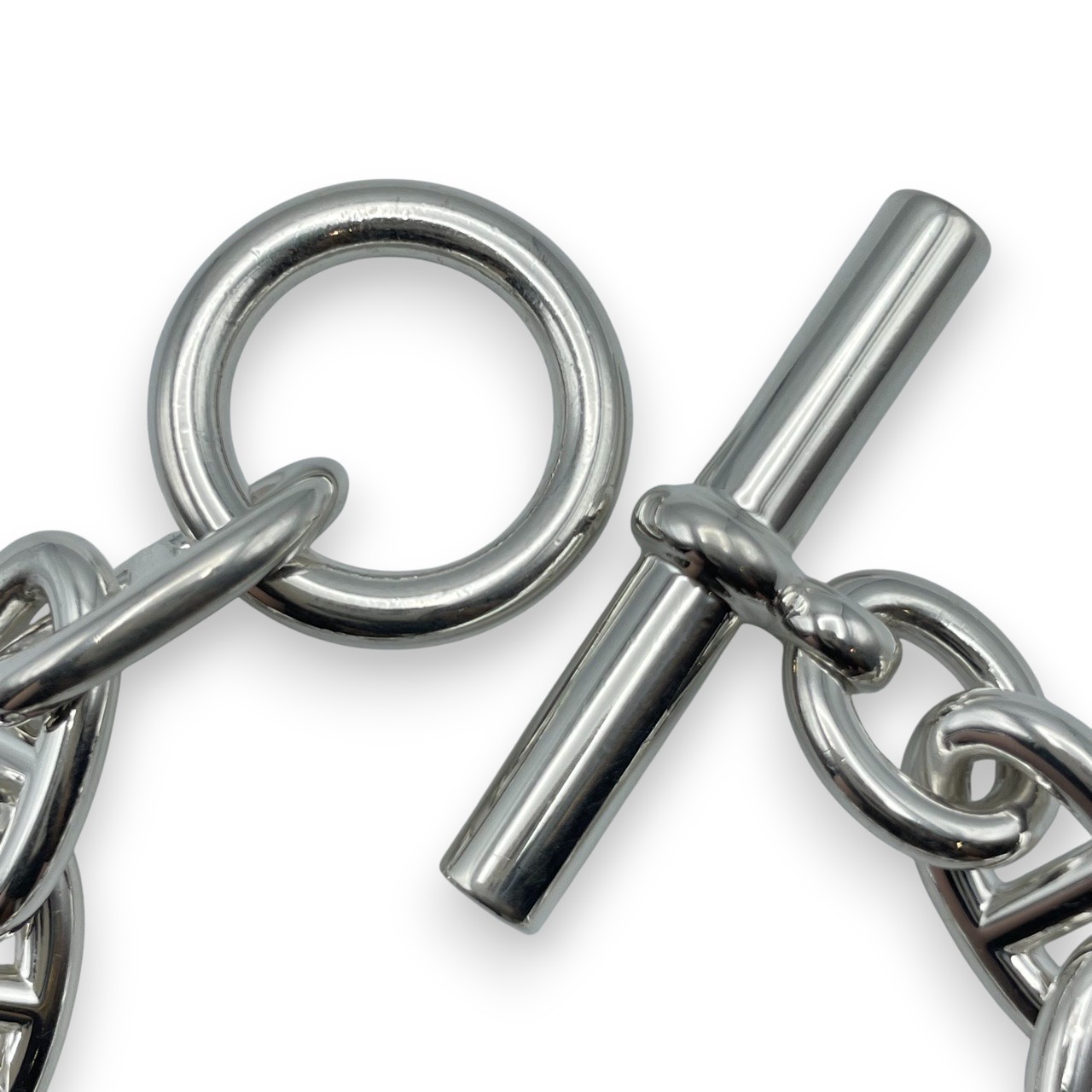 極美品 エルメス ブローチ シェーヌダンクル レザー 黒 ブラック 銀 シルバー 未使用に近い】極美品 エルメス ブローチ シェーヌダンクル レザー 黒