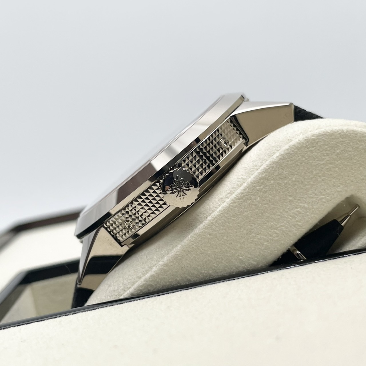 パテックフィリップ コンプリケーション 5326G-001 チャコールグレー 41mm