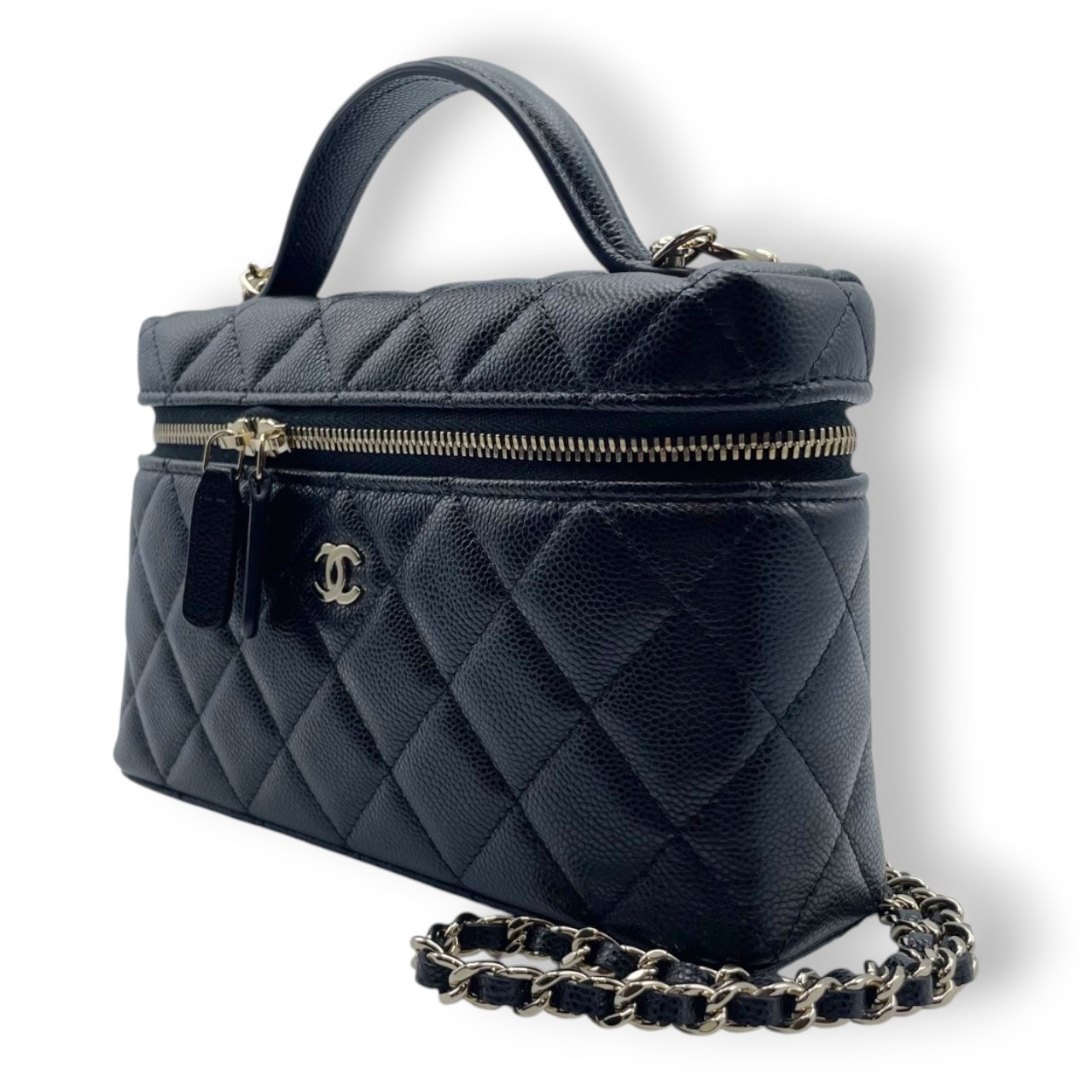 シャネル マトラッセ バニティバッグ 19 ブラック キャビアスキン