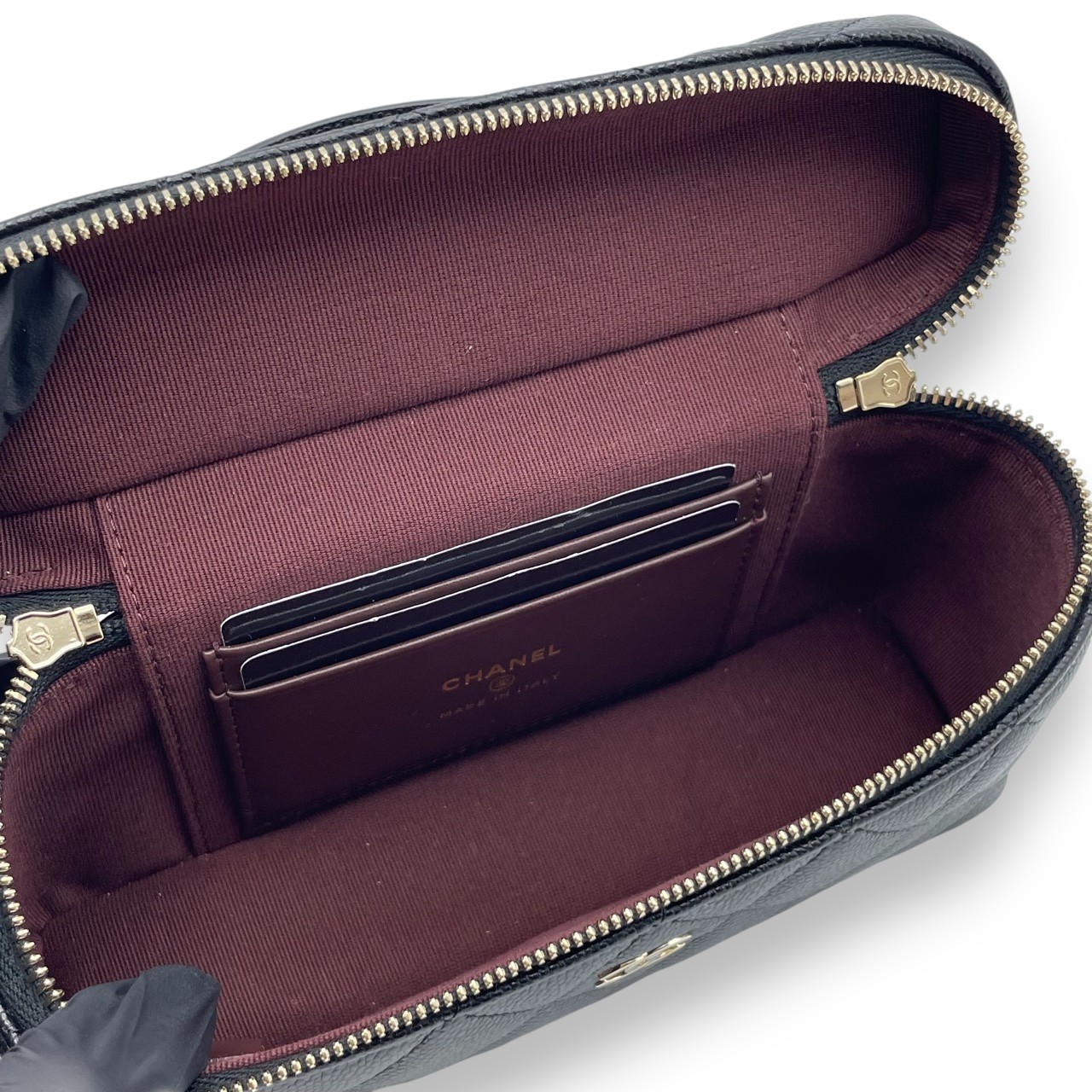 シャネル マトラッセ バニティバッグ 19 ブラック キャビアスキン