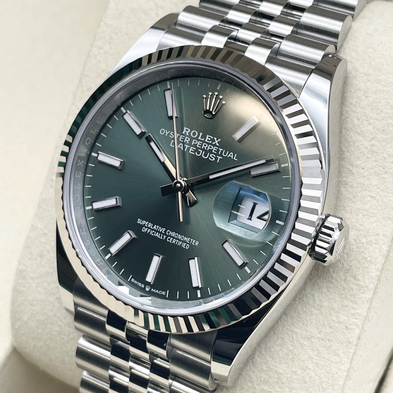 【25年11月ギャラ！】ロレックス デイトジャスト 126234 ミントグリーン ジュビリーブレス 36mm