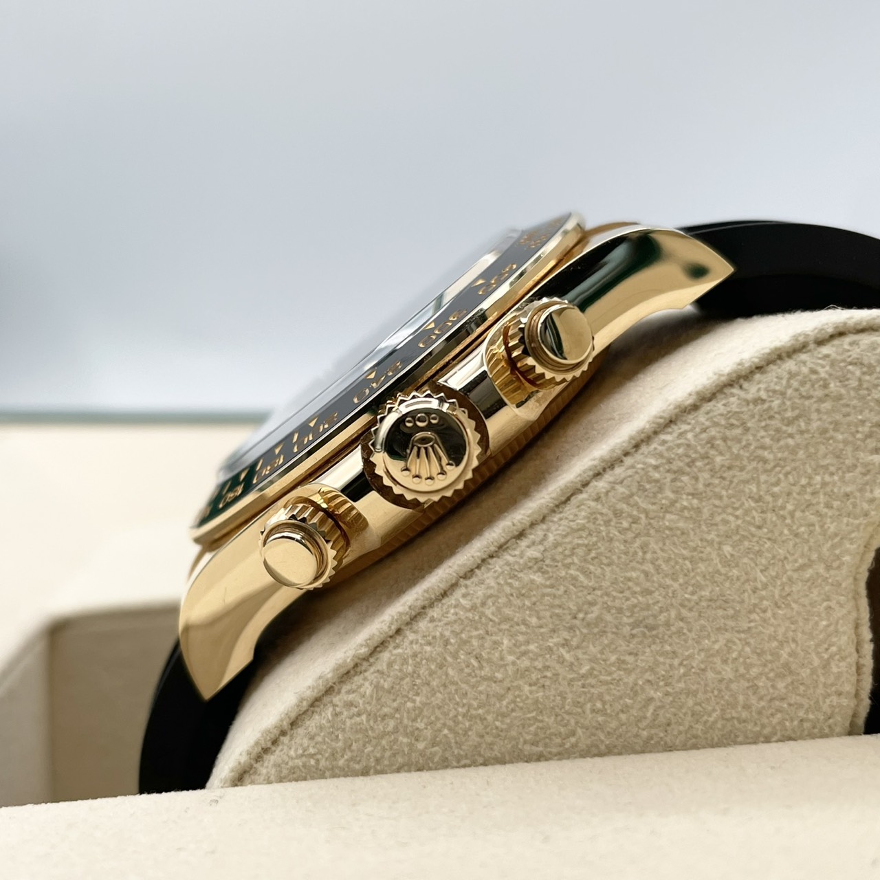 ロレックス デイトナ 126518LN ターコイズブルー 40mm